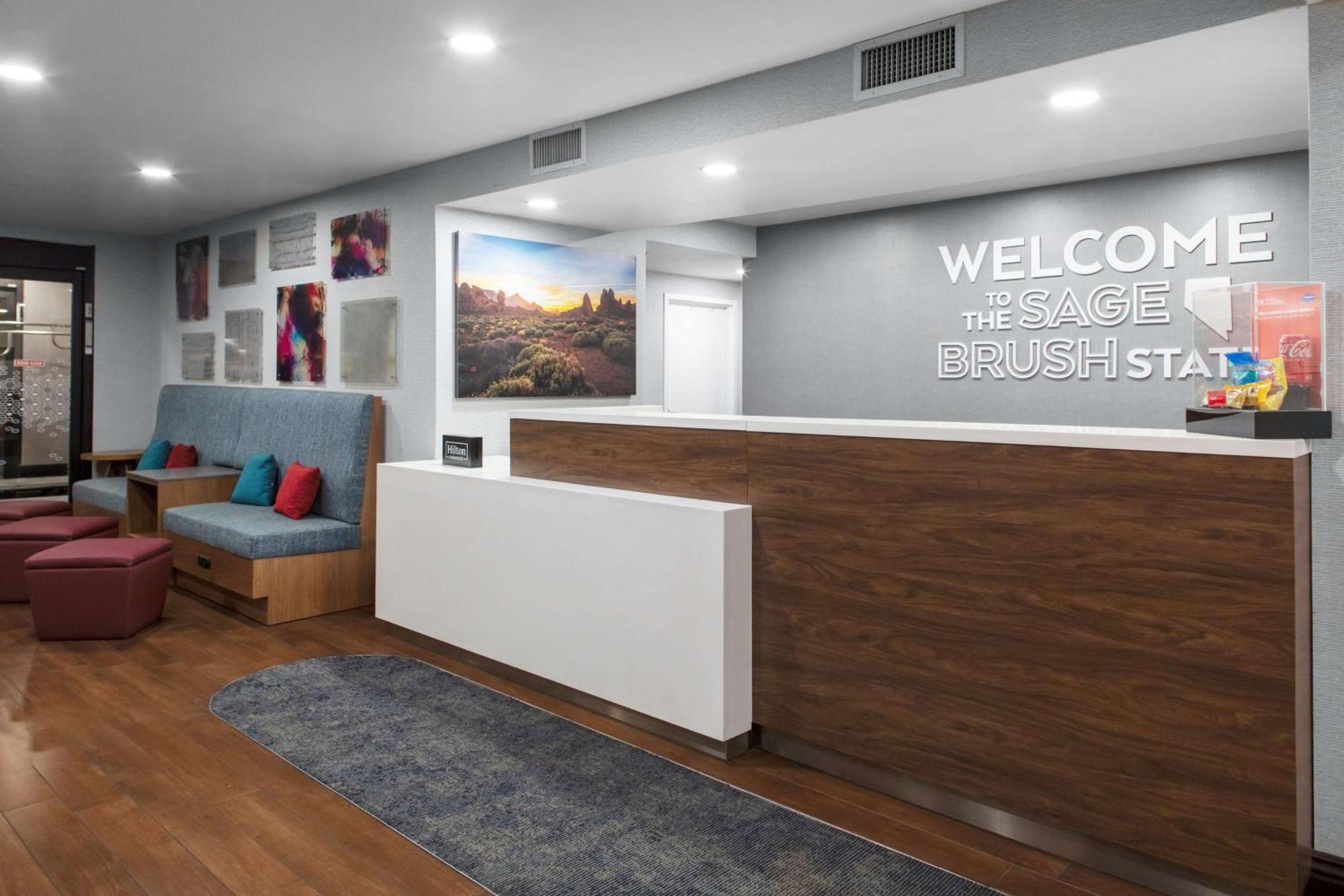 Hampton Inn Las Vegas/Summerlin Экстерьер фото